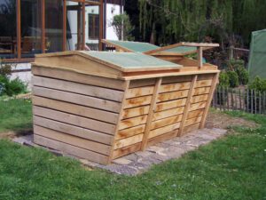 Hochbeet aus Kastanienholz